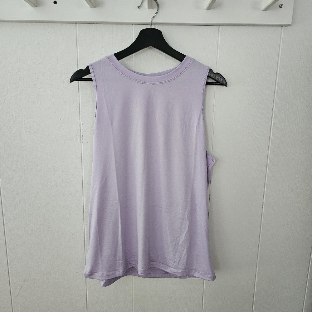 NWT fabletics Blake tank in lavender | Size large